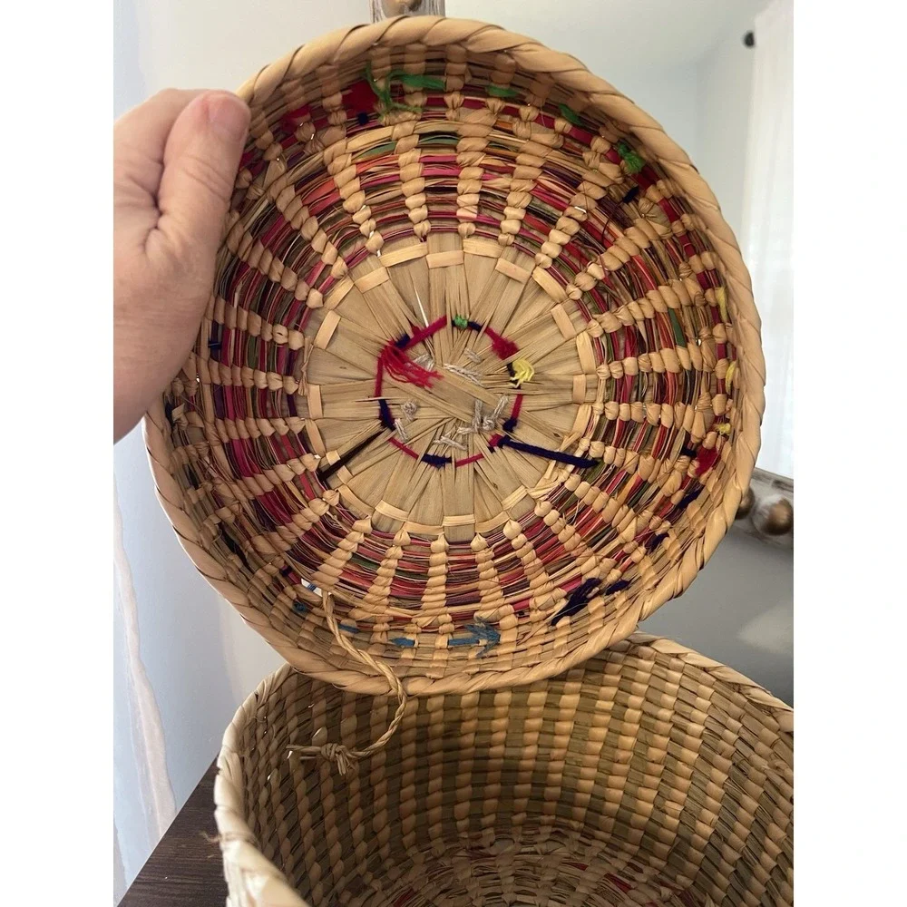 Vintage Mexican Handwoven Palm Lidded‎ Basket Folk Art Boho Southwestern